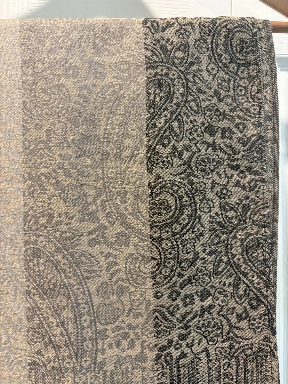 Neutral Paisley Throw - Beige and Gray